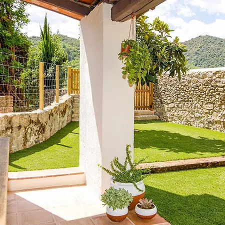 El Molino De Casa Con Jardin 別荘 *