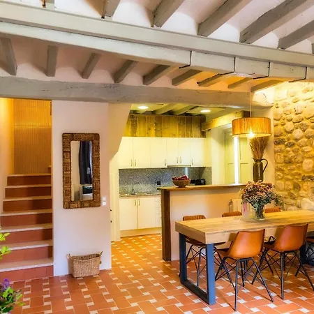 Сasa de vacaciones El Molino De Casa Con Jardín Besalú
